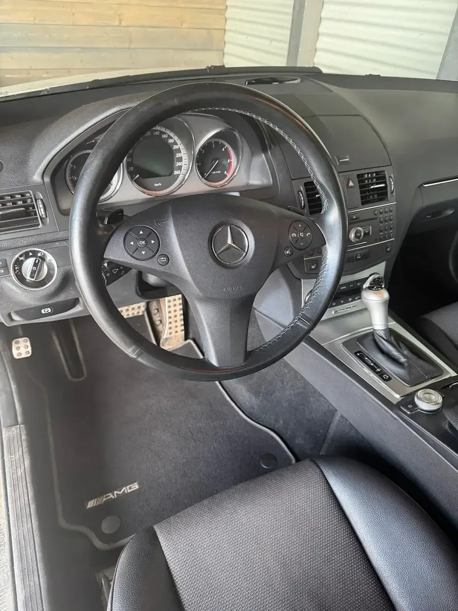 Gebraucht Mercedes C250 204 PS (150 kW) 2010 Weiß Kombi