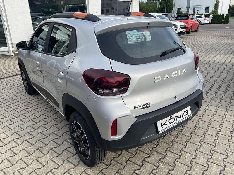 Gebraucht Dacia Spring Essentiel 33 kW (45 PS) 2023 Silber Kleinwagen