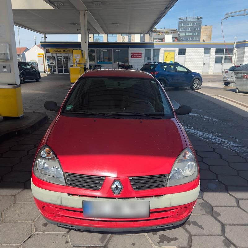 Second-hand Renault Clio II 2004 Roșu Hatchback