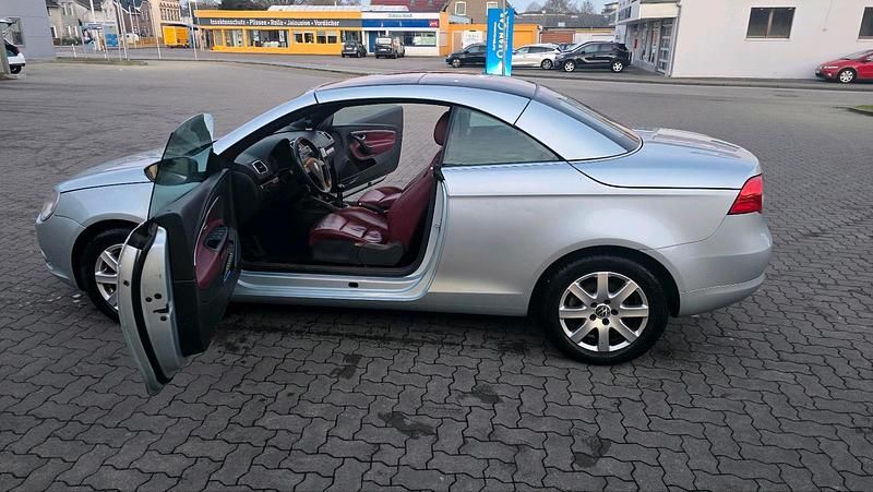 Gebraucht VW Eos 200 PS (147 kW) 2006 Grau Cabrio