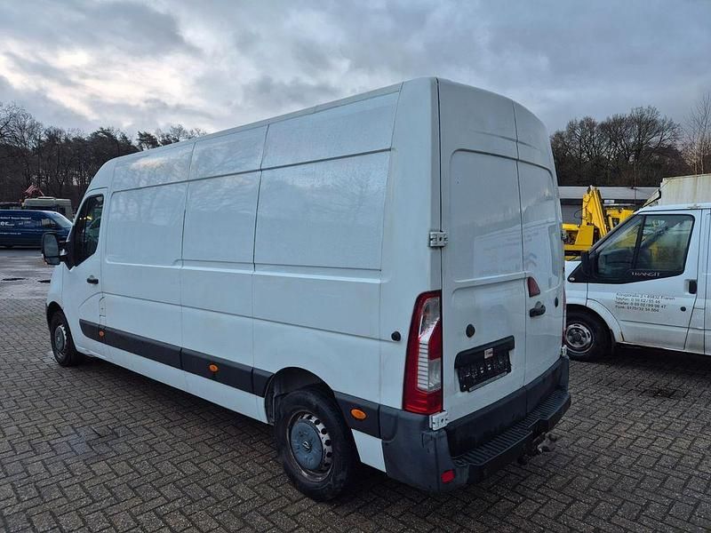 Gebraucht Opel Movano 170 PS (125 kW) 2016 Weiß Van / Kleinbus
