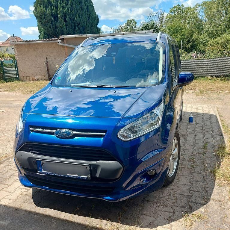 Blau Gebraucht 2018 Ford Tourneo Connect Titanium Van / Kleinbus | 14.900 € (Fairer Preis) - Bild 1/4