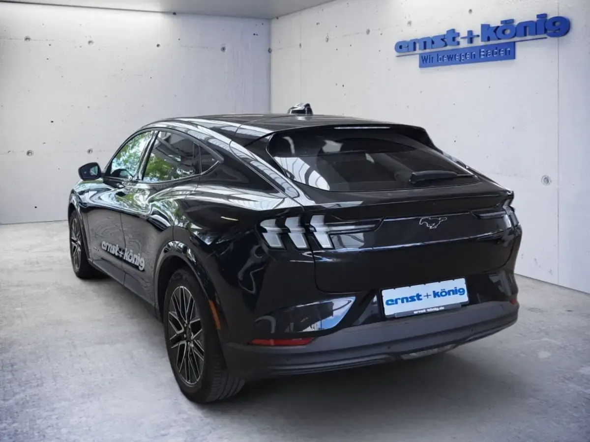 Neu Ford Mustang Mach-E 202 kW (276 PS) 2025 SUV