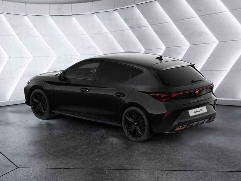 Neu Cupra Leon VZ 272 PS (200 kW) 2025 Midnightblack Limousine