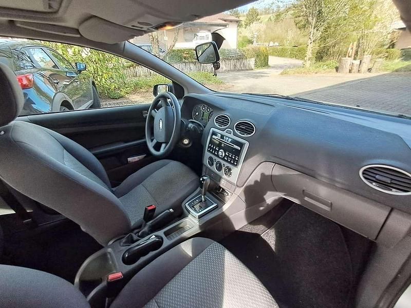 Gebraucht Ford Focus 101 PS (74 kW) 2005 Blau Coupé