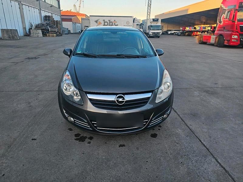 Gebraucht Opel Corsa 69 PS (50 kW) 2010 Kleinwagen