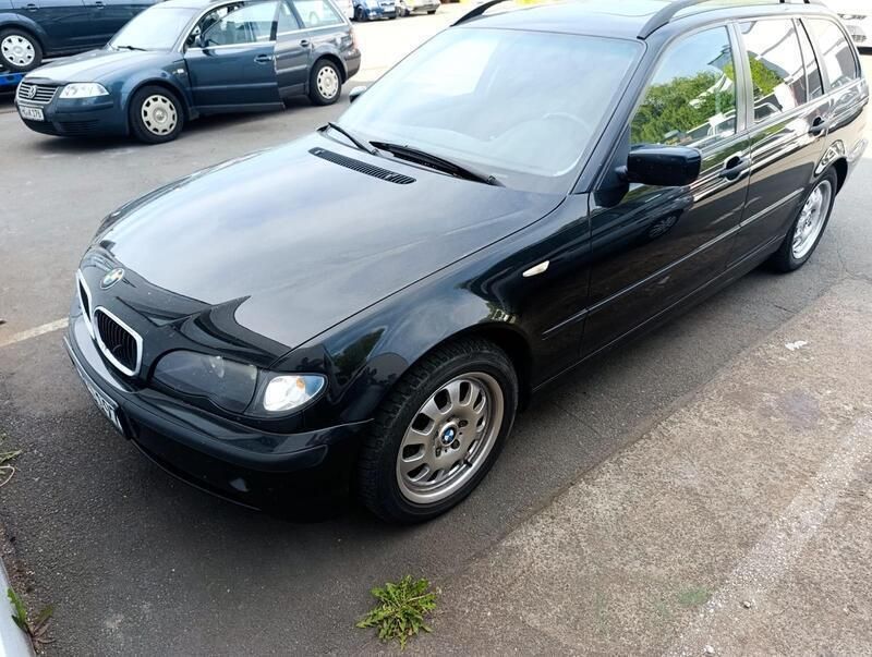 Schwarz Gebraucht 2005 BMW 320 Kombi | 3.300 € (Fairer Preis) - Bild 1/4