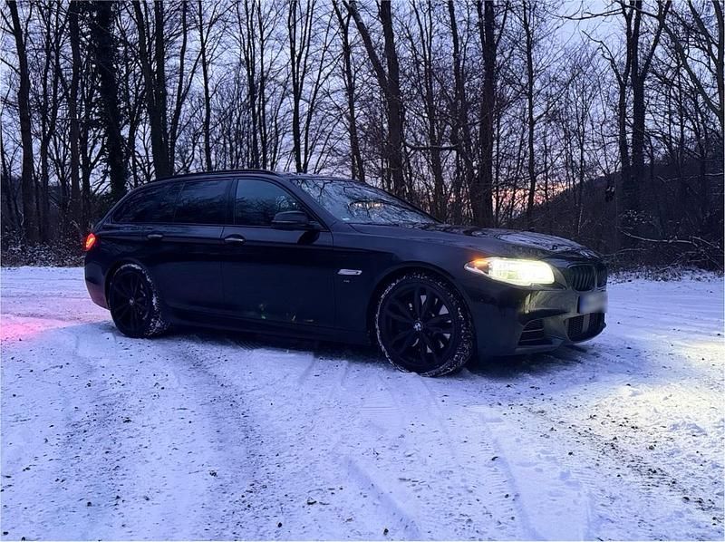 Gebraucht BMW M550 381 PS (280 kW) 2014 Schwarz Limousine