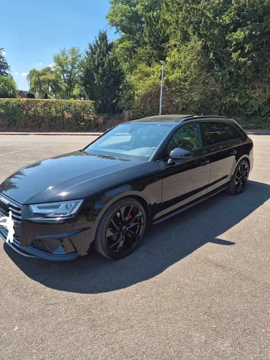Gebraucht Audi A4 S-Line 190 PS (139 kW) 2018 Schwarz Kombi