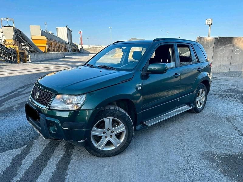 Gebraucht Suzuki Grand Vitara 130 PS (95 kW) 2006 Grün SUV