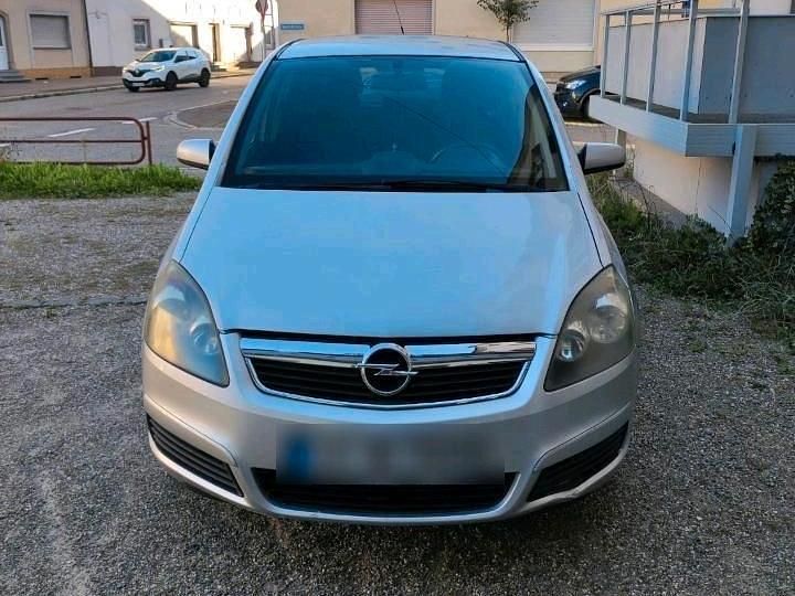 Silber Gebraucht 2007 Opel Zafira Van / Kleinbus | 900 € (Superpreis) - Bild 1/4
