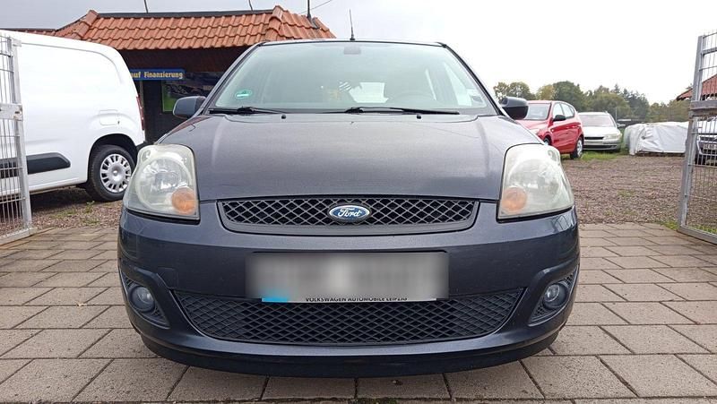 Blau Gebraucht 2007 Ford Fiesta Kleinwagen | 1.399 € - Bild 1/4