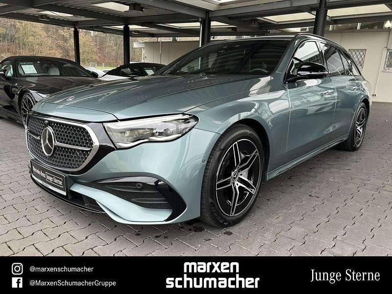 Gebraucht Mercedes E300 Premium 313 PS (230 kW) 2024 Lack verdesilber Kombi