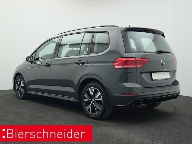 Gebraucht VW Touran Highline 150 PS (110 kW) 2024 Schwarz Van / Kleinbus