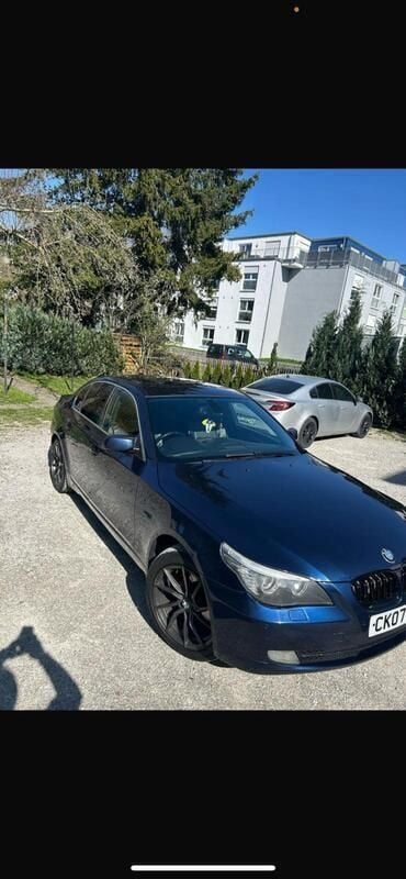 Blau Gebraucht 2008 BMW 520 Limousine | 2.900 € (Superpreis) - Bild 1/4