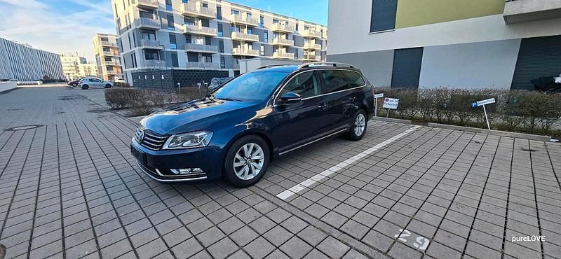Gebraucht VW Passat Highline 170 PS (125 kW) 2012 Blau Kombi
