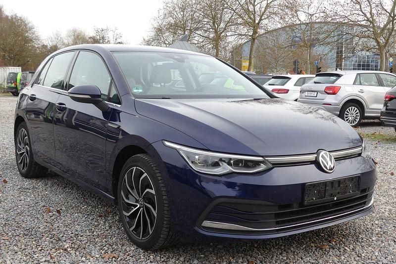 Gebraucht VW Golf Style 150 PS (110 kW) 2020 Blau Limousine