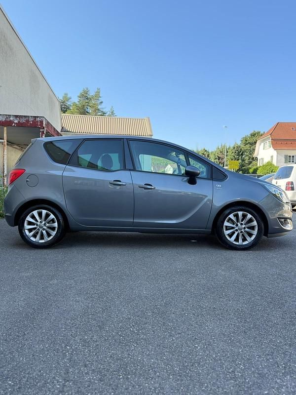 Gebraucht Opel Meriva 140 PS (102 kW) 2017 Grau Van / Kleinbus