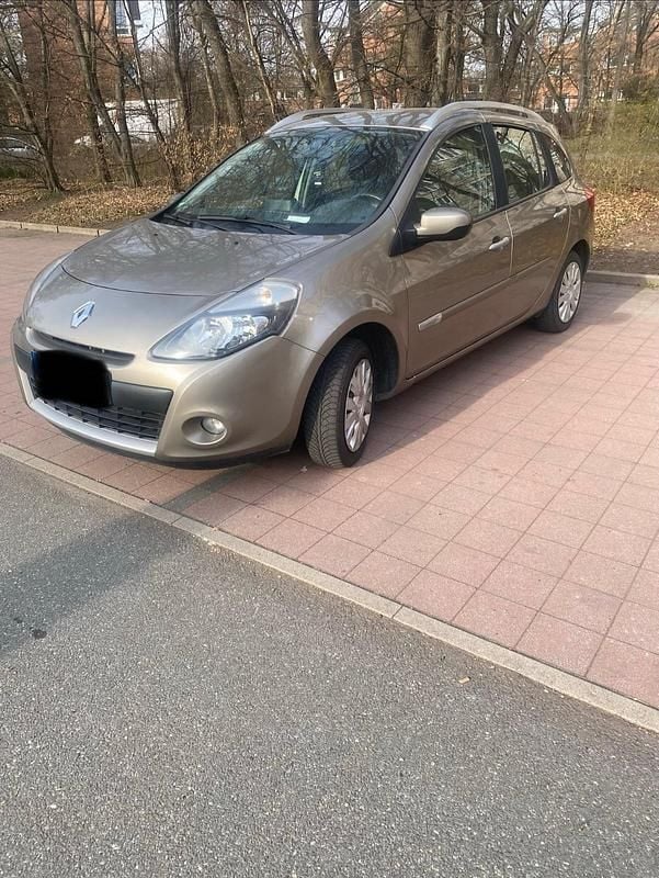 Gebraucht Renault Clio GrandTour 75 PS (55 kW) 2012 Braun Kombi