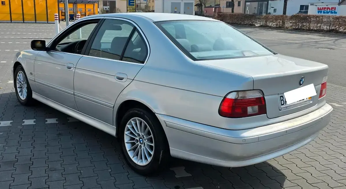 Gebraucht BMW 525 192 PS (141 kW) 2000 Silber Limousine