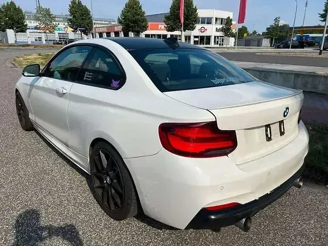 Gebraucht BMW M235 Performance 326 PS (239 kW) 2016 Alpinweiss iii Coupé