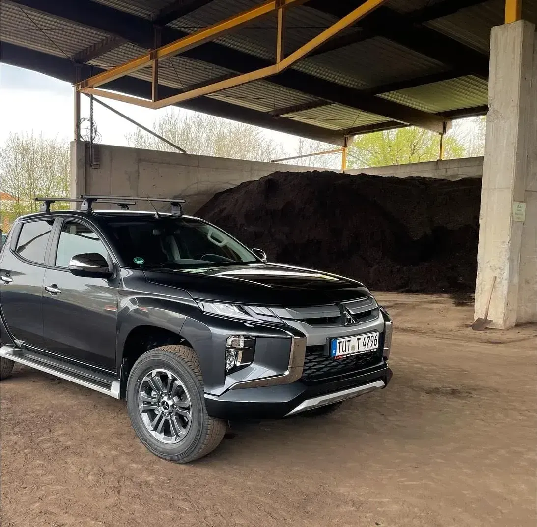 Gebraucht Mitsubishi L200 150 PS (110 kW) 2021 Schwarz Pickup