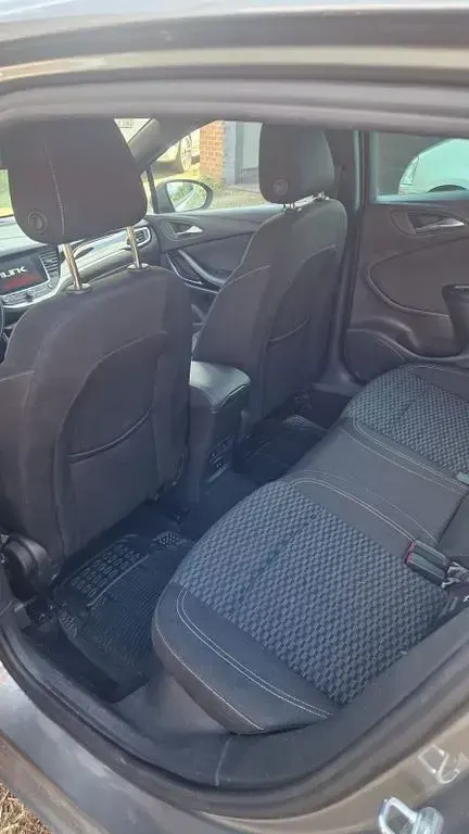 Gebraucht Opel Astra Dynamic 150 PS (110 kW) 2016 Braun Limousine