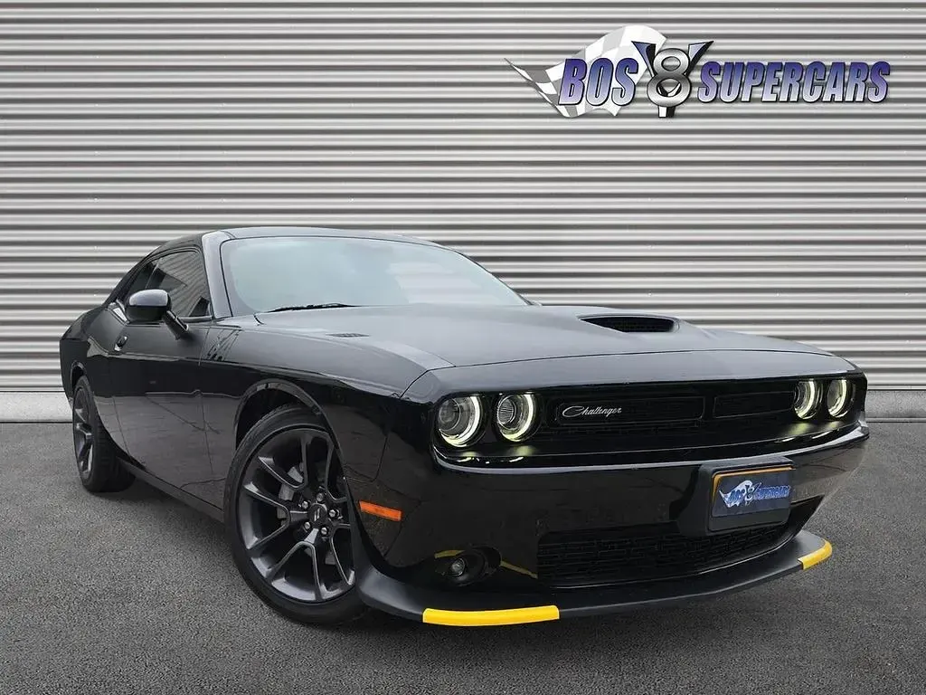 Używany Dodge Challenger 381 KM (280 kW) 2023 Czarny Coupe