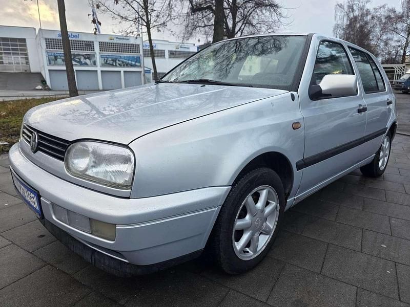 Gebraucht VW Golf III 75 PS (55 kW) 1996 Silber Limousine