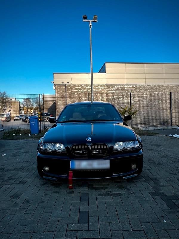 Gebraucht BMW 323 170 PS (125 kW) 2000 Schwarz Limousine