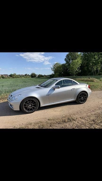 Silber Gebraucht 2008 Mercedes SLK200 Cabrio | 9.500 € (Fairer Preis) - Bild 1/3