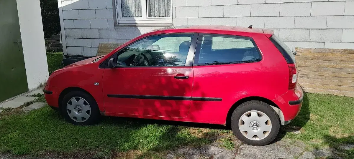 Gebraucht VW Polo 64 PS (47 kW) 2002 Rot Limousine
