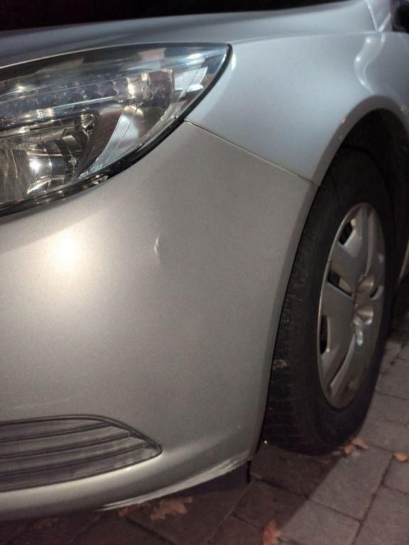 Gebraucht Opel Insignia Edition 116 PS (85 kW) 2011 Grau Limousine