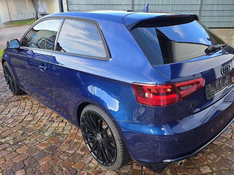Gebraucht Audi A3 Ambition 150 PS (110 kW) 2014 Blau Kleinwagen
