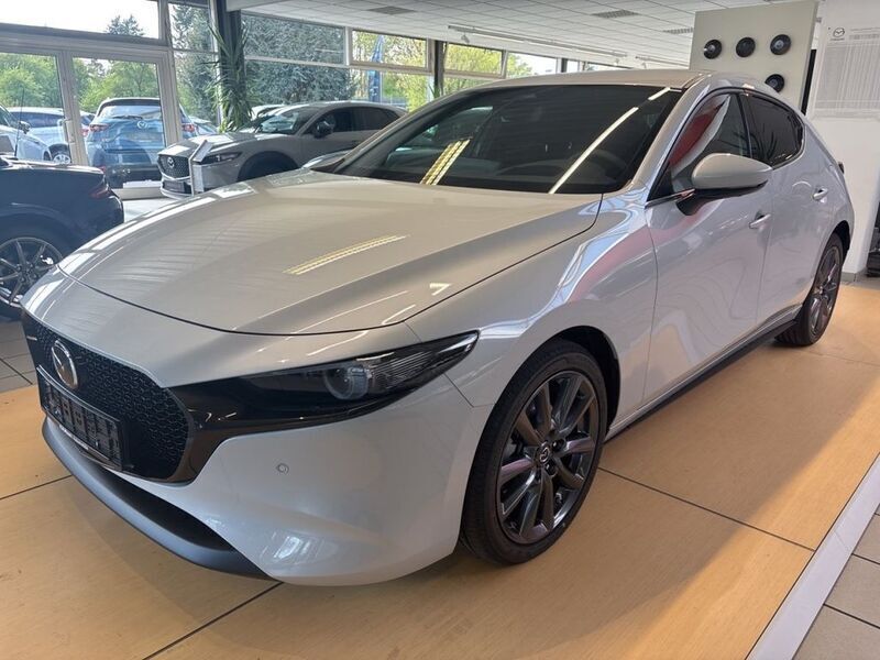 Ceramic Neu 2025 Mazda 3 Exclusive-Line Limousine | 28.640 € - Bild 1/4