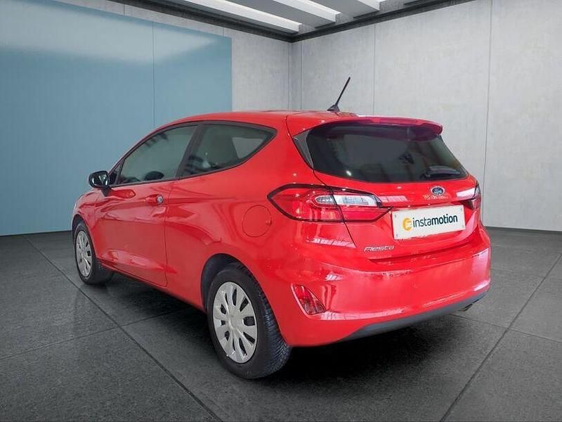Gebraucht Ford Fiesta 75 PS (55 kW) 2022 Rot Kleinwagen