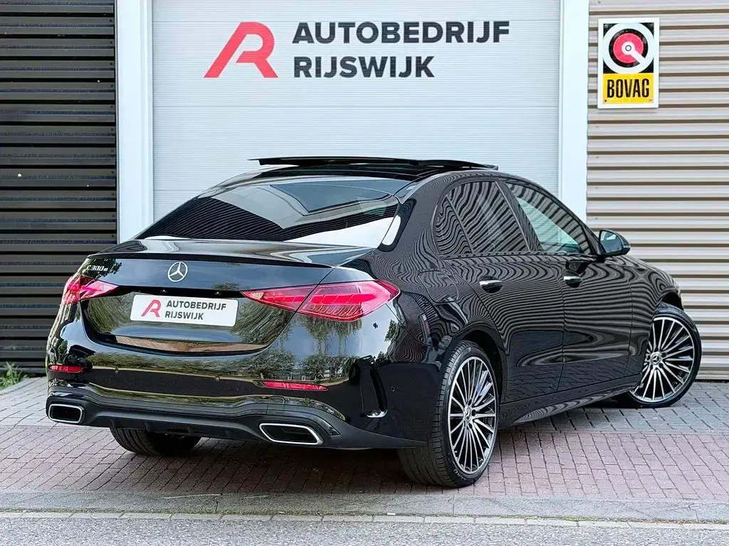 Gebraucht Mercedes C300e AMG line 204 PS (150 kW) 2022 Schwarz Limousine