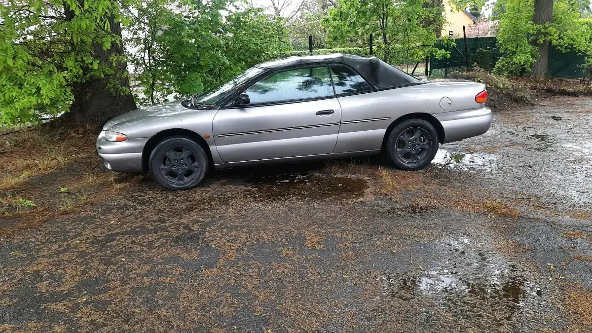 Usado Chrysler Stratus 130 CV (95 kW) 1998 Descapotable