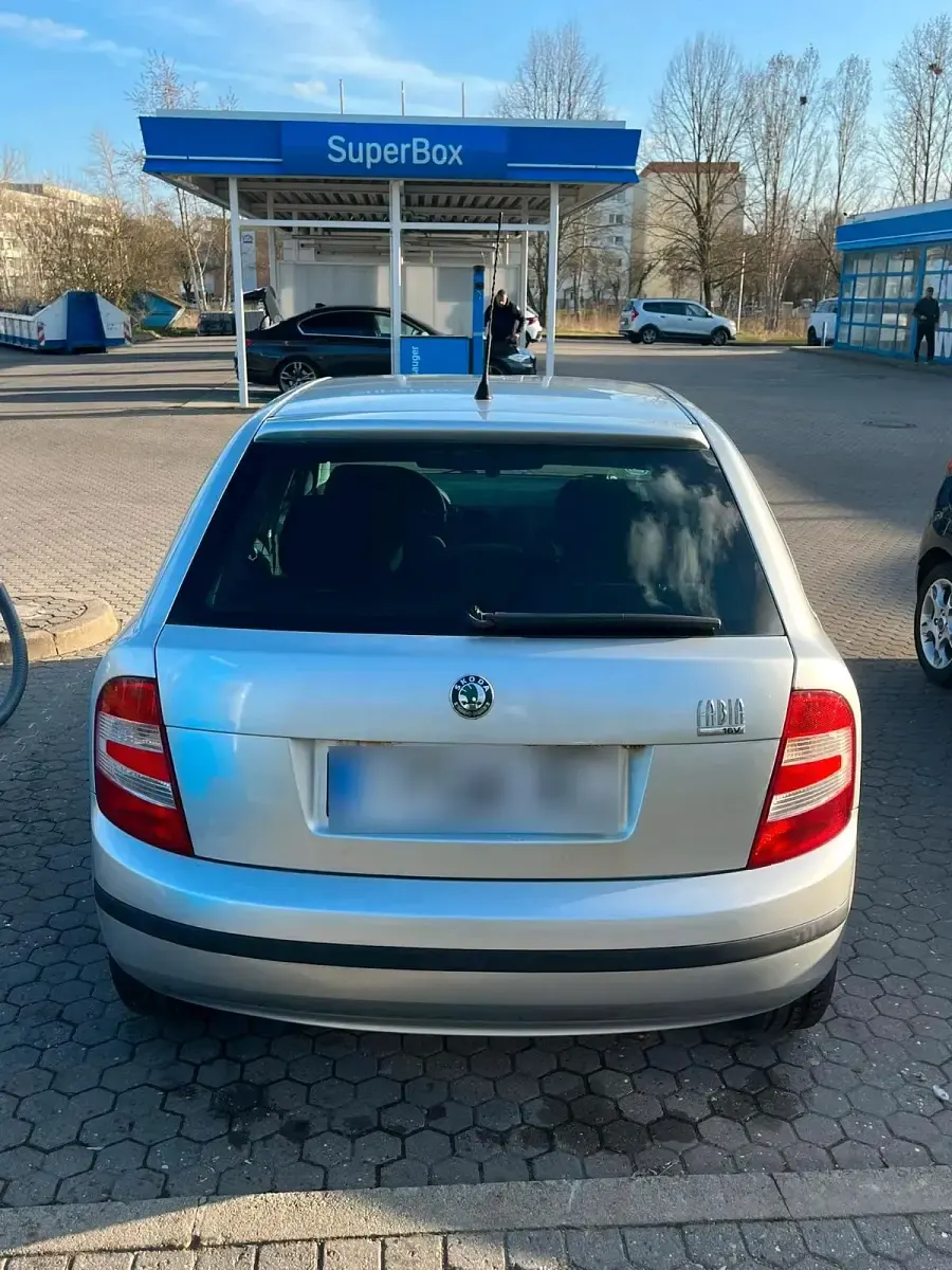 Gebraucht Skoda Fabia 75 PS (55 kW) 2006 Silber Kleinwagen