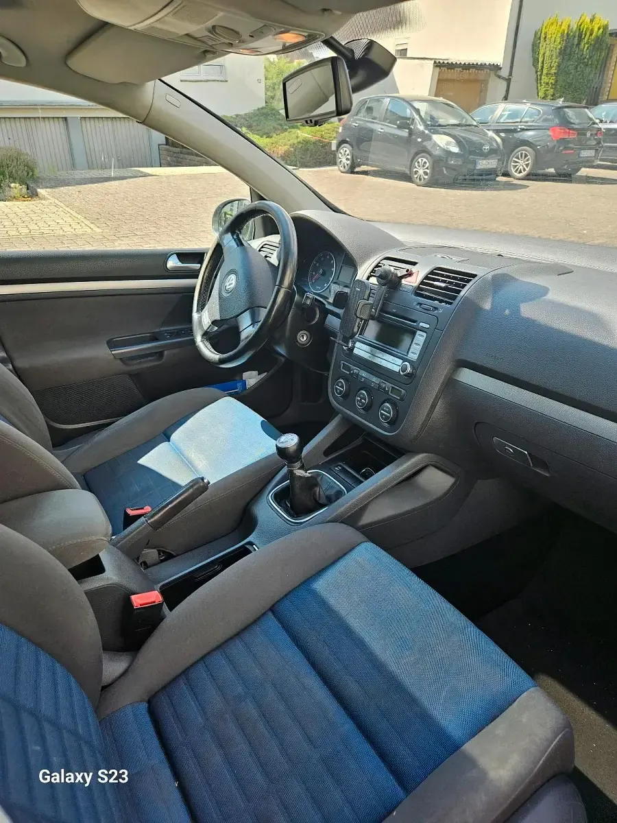 Gebraucht VW Golf V 102 PS (75 kW) 2007 Grau Limousine