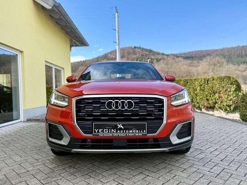Gebraucht Audi Q2 Design 116 PS (85 kW) 2017 Orange SUV