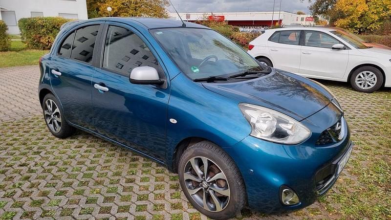 Blau Gebraucht 2016 Nissan Micra Acenta Kleinwagen | 8.700 € (Fairer Preis) - Bild 1/4