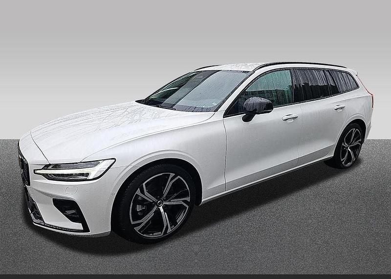 Gebraucht Volvo V60 Plus 197 PS (144 kW) 2024 Weiß Kombi