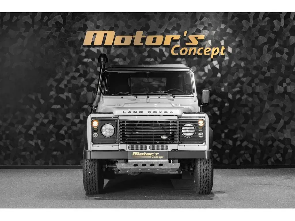 Gebraucht Land Rover Defender 122 PS (89 kW) 2008 Weiß Cabrio