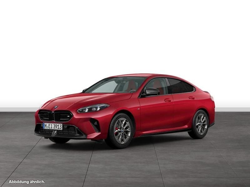 Rot Gebraucht 2024 BMW M235 Coupé | 51.122 € (Guter Preis) - Bild 1/4