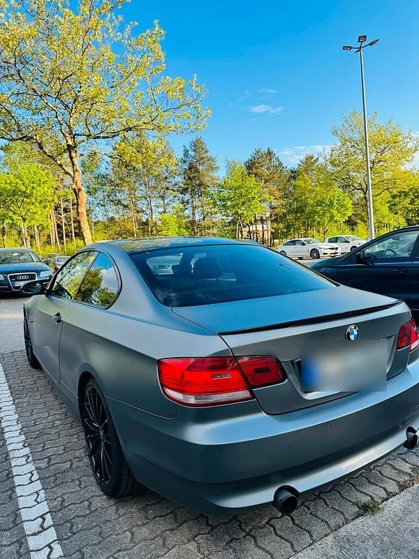 Gebraucht BMW 335 306 PS (225 kW) 2007 Coupé