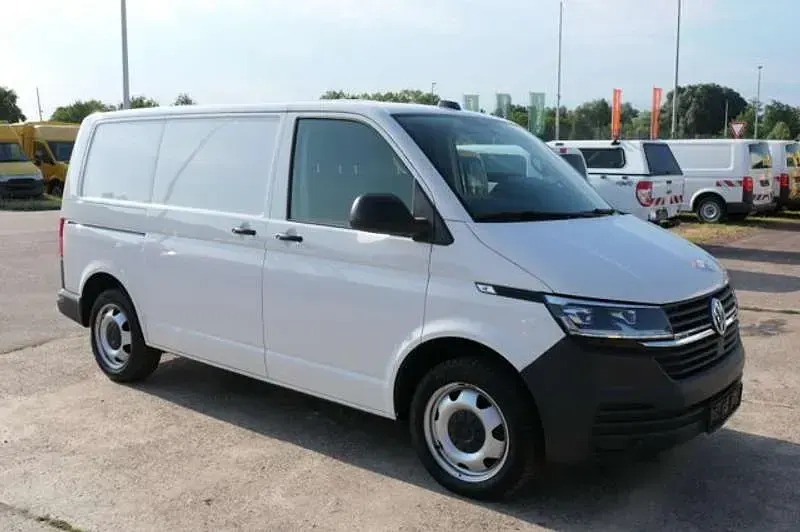 Gebraucht VW T6.1 204 PS (150 kW) 2021 Weiß Van