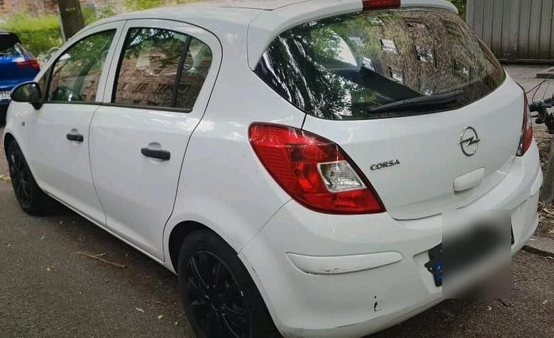 Weiß Gebraucht 2009 Opel Corsa Kleinwagen | 1.999 € (Guter Preis) - Bild 1/4