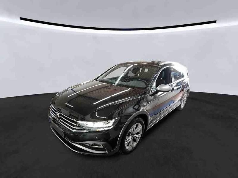 Gebraucht VW Passat Alltrack 200 PS (147 kW) 2024 Schwarz Kombi