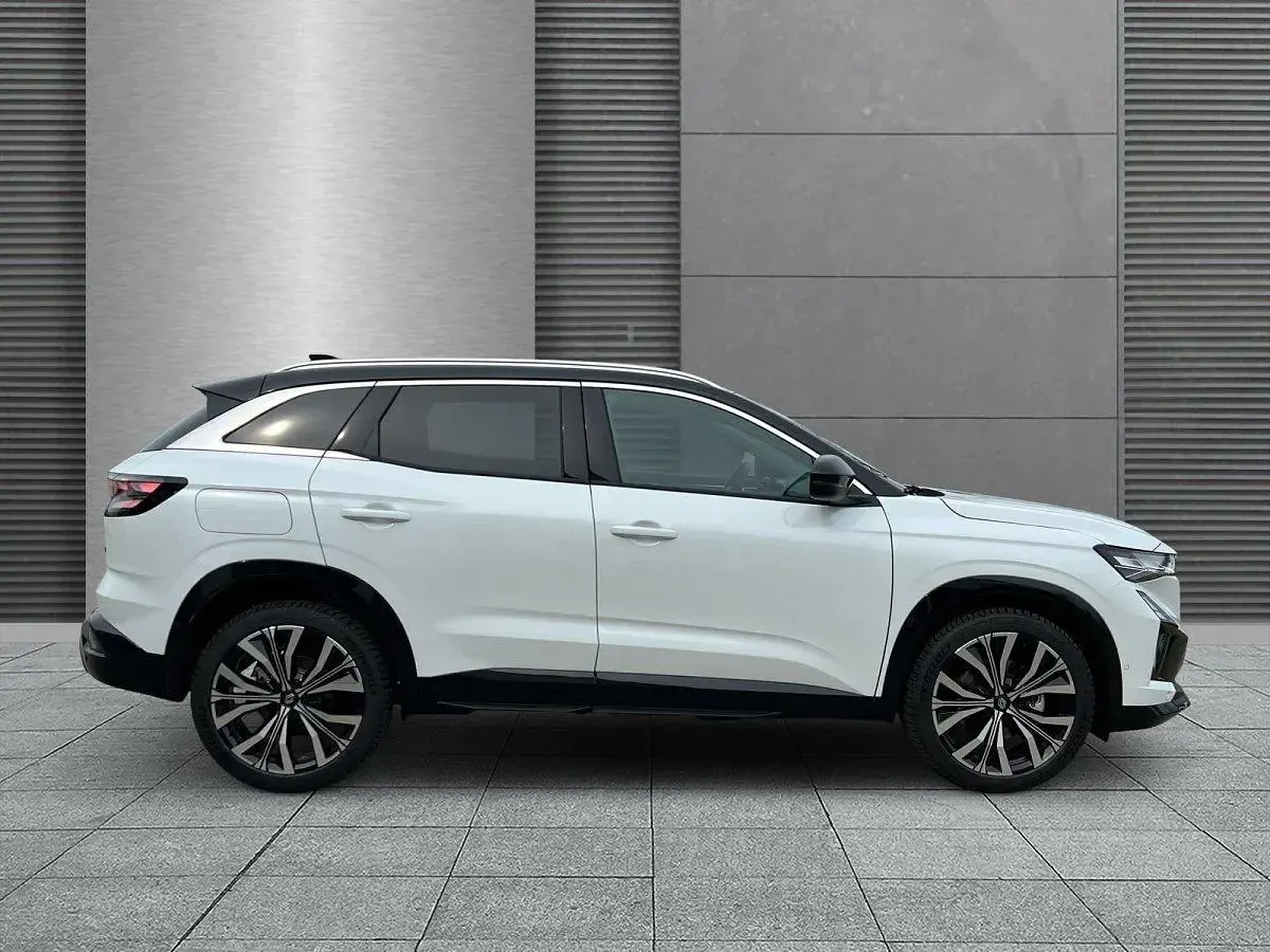 Neu Renault Austral Techno 200 PS (147 kW) 2026 Perlmuttweiß + blackpearlsch SUV